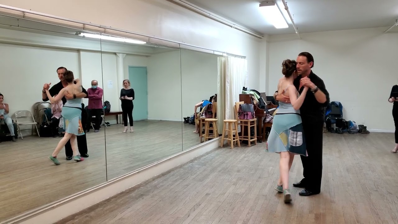 Argentine tango workshop: Jaimes Friedgen & Rebecca Shulman - milonguero turns