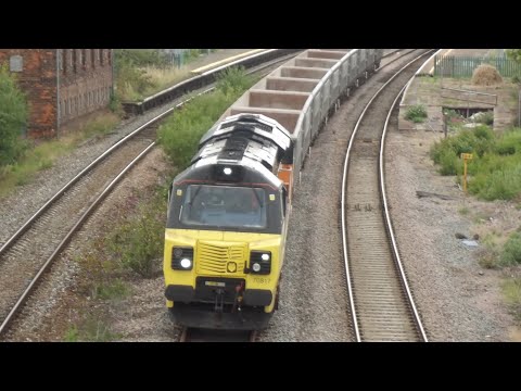 COLAS RAIL 70817 POWERS PAST RHYL!