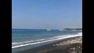 preview picture of video 'Fishing at Lebih Beach-Gianyar-Bali'