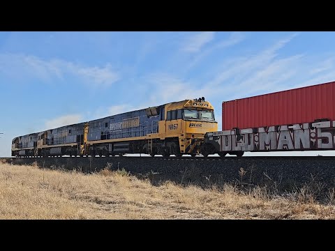 3PM6 PN up "Linfox Express #1" (NRs 108 96 67), Perth to Melbourne, 1730, 21/2/25, Pimpinio VIC