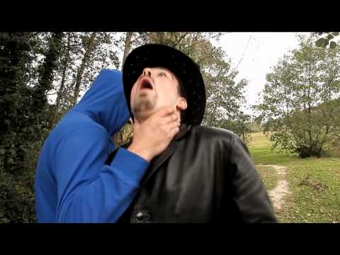 Il becchino - trailer