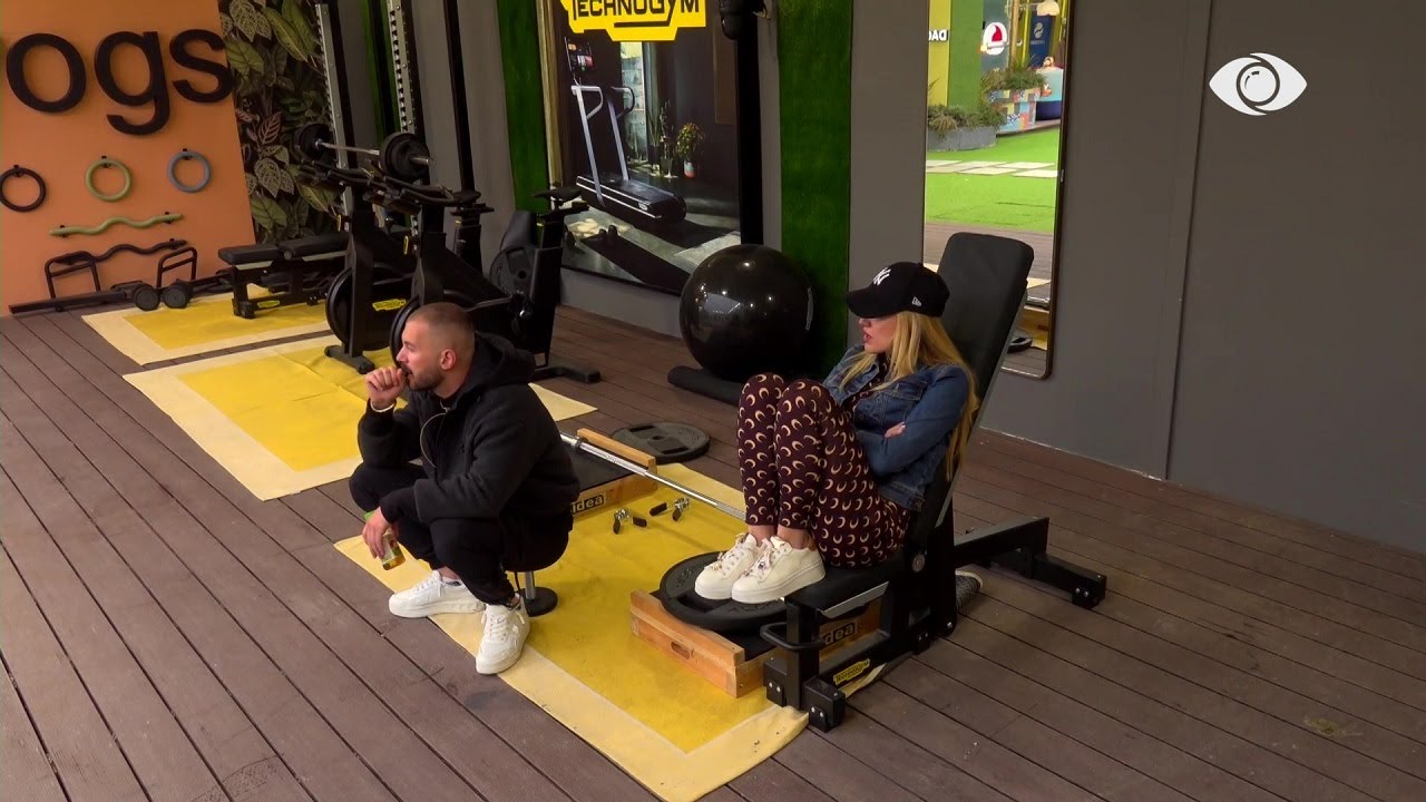 “Nuk po e duroj dot fare”/ Romeo imiton zërin e Ledjonës tek Heidi: Super intrigante