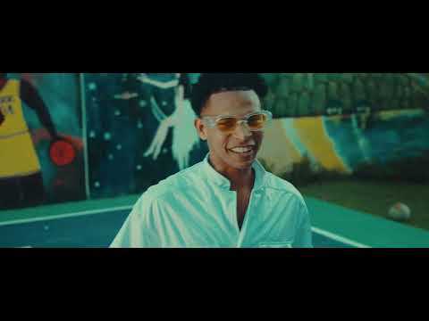 Sam El Mas Puro - ME LE MOVI - Video Oficial.