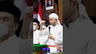 Download lagu Semangat Habib Bidin melantunkan Ya Lal Waton mp3 Download lagu Semangat Habib Bidin melantunkan Ya Lal Waton mp3