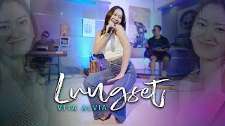 Download lagu Vita Alvia - Lungset Sun Sembur Esem Iki mp3 Download lagu Vita Alvia - Lungset Sun Sembur Esem Iki mp3