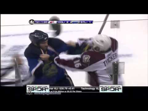 Darcy Tucker vs Mike Weaver Mar 16, 2010