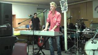 Aaron Carter &quot;Outstanding&quot; (acoustic GapBand cover)