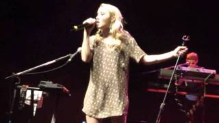 Marisol - live in RJ - Emily Osment -HD