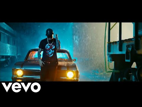Wisin - Si Te Vas (feat. Gocho) [Official Vídeo]