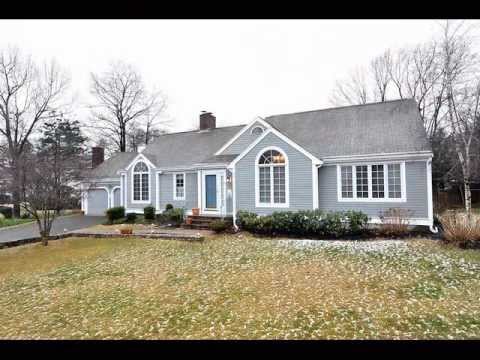 Home for Sale Custom built Ranch in Weymouth, MA 469,900