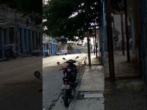 CAMINADO POR EL MUNICIPIO CERRO DE LA HABANA (CALZADA DEL CERRO)