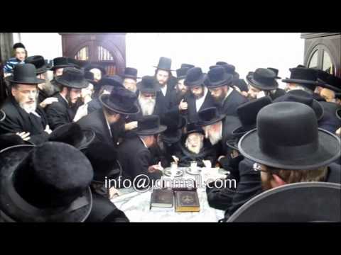 Viznitzer Rebbe Visits Skulener Rebbe - Cheshvan 5773