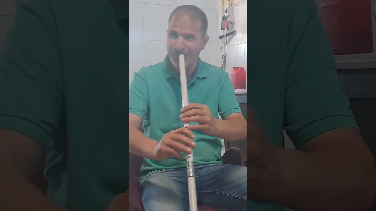 Ramazan aslan .Roma İtalya .kaval ..