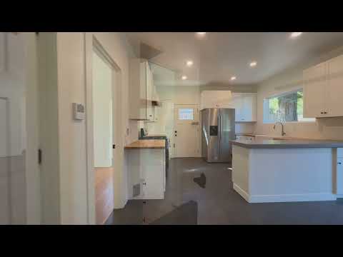 Beautifully Remodeled Two Bedroom Napa Home property video