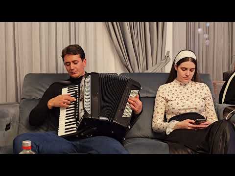 Flavius Niculcea  - O femeie necăjita a venit la Elisei