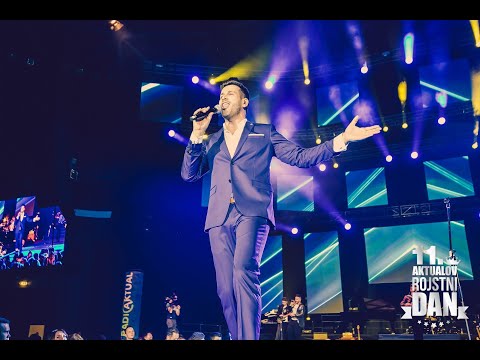 Domen Kumer - Midva / Banana / Do Portoroža MIX (v živo Stožice)