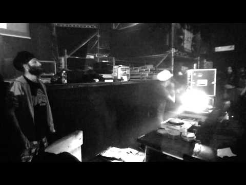 Aba Shanti-I @ Sottotetto Sound Club (BO) Italy - Vivian Jones "Carry On"