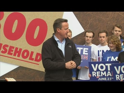 David Cameron and Jeremy Corbyn urge voters to stay 'in'