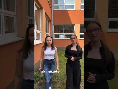 Ži s nami cez prestávky. Obnovme átrium školy.