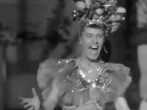 JERRY LEWIS IMITANDO CARMEN MIRANDA