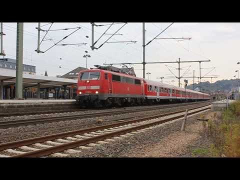 Fußballzug in Bielefeld (11): Baureihe 111 und Wittenberger Steuerwagen mit n-Wagen (HD)