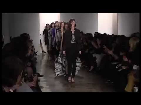 Zero Maria Cornejo Women's Wear Runway Fall/Winter 2012-13 by Trendstop.com