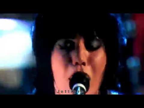 Nirvana w/ Joan Jett - Smells Like Teen Spirit ( 2014 )