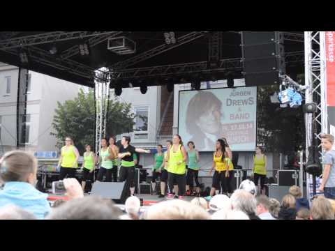 Bokwa Auftritt der Sportschule Tao Aurich Stadtfest 2014