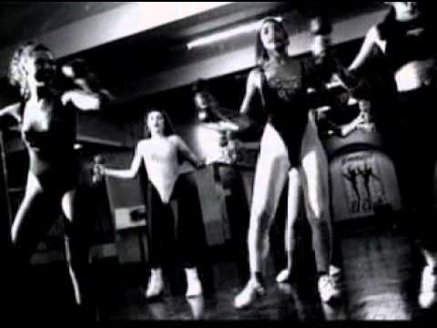 BASTO UNA MIRADA-LOS TITANES(video oficial)