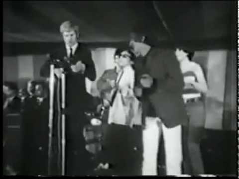 Thumbnail for Rod Stewart - (1965) Richmond-On-Thames Jazz Festival *EXTREMELY RARE* by R.E.M., Rod Stewart