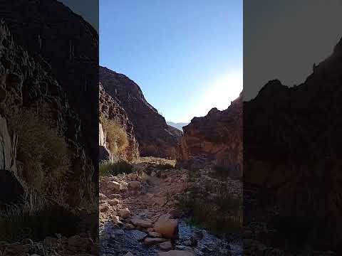 Entre cerros de colores camino hacia una cascada escondida 🏔️💦 #Tilcara #Jujuy
