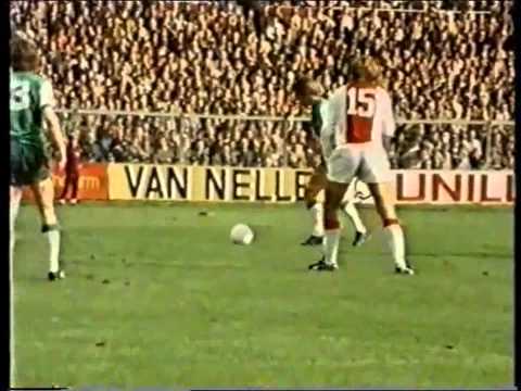 EREDIVISIE 1973/1974 - A.F.C AJAX - FEYENOORD ROTTERDAM  2:1