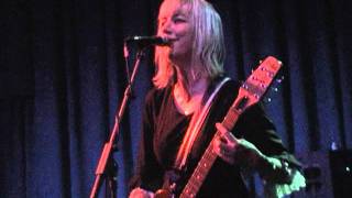 The Muffs - Honeymoon(Live at The Uptown Oakland)