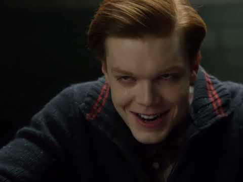 Gotham 1x16 - Jerome Valeska Becomes The Joker