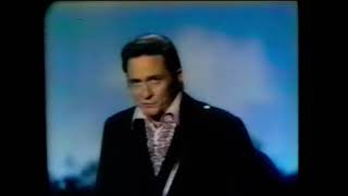 Johnny Cash sings Swing Low, Sweet Chariot