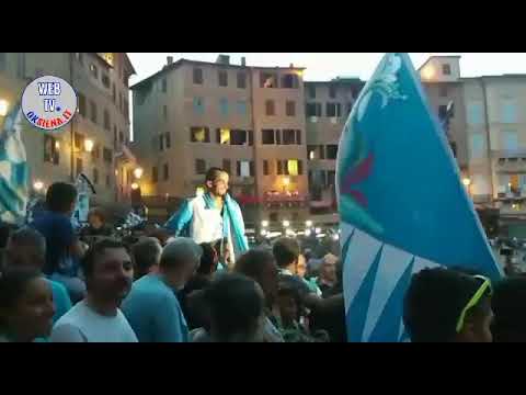 Palio 16 agosto 2017-Il trionfo di Carlo Sanna nella contrada dell'Onda