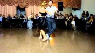 Noelia Hurtado y Pablo Rodriguez bailan en El Abrazo 2/4