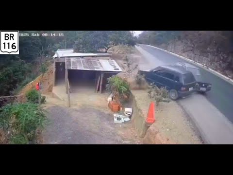 Acidente na BR 116 em Padre Paraíso MG.