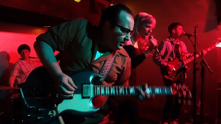 Priests - Pink White House (2/8/17)