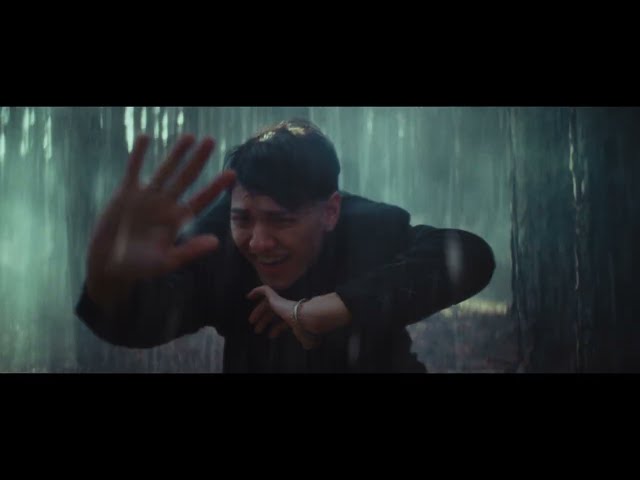 Video zu Wasted Love ansehen
