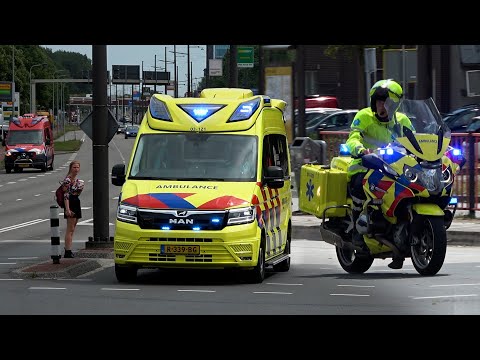 A1, [Motor-] Ambulances van en naar meldingen in Groningen