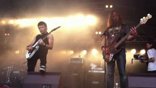 Medeia - Descension (@ Ilosaarirock 2011)