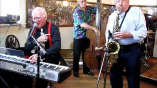 Derek Harrison Trio play Ain't Misbehavin'.