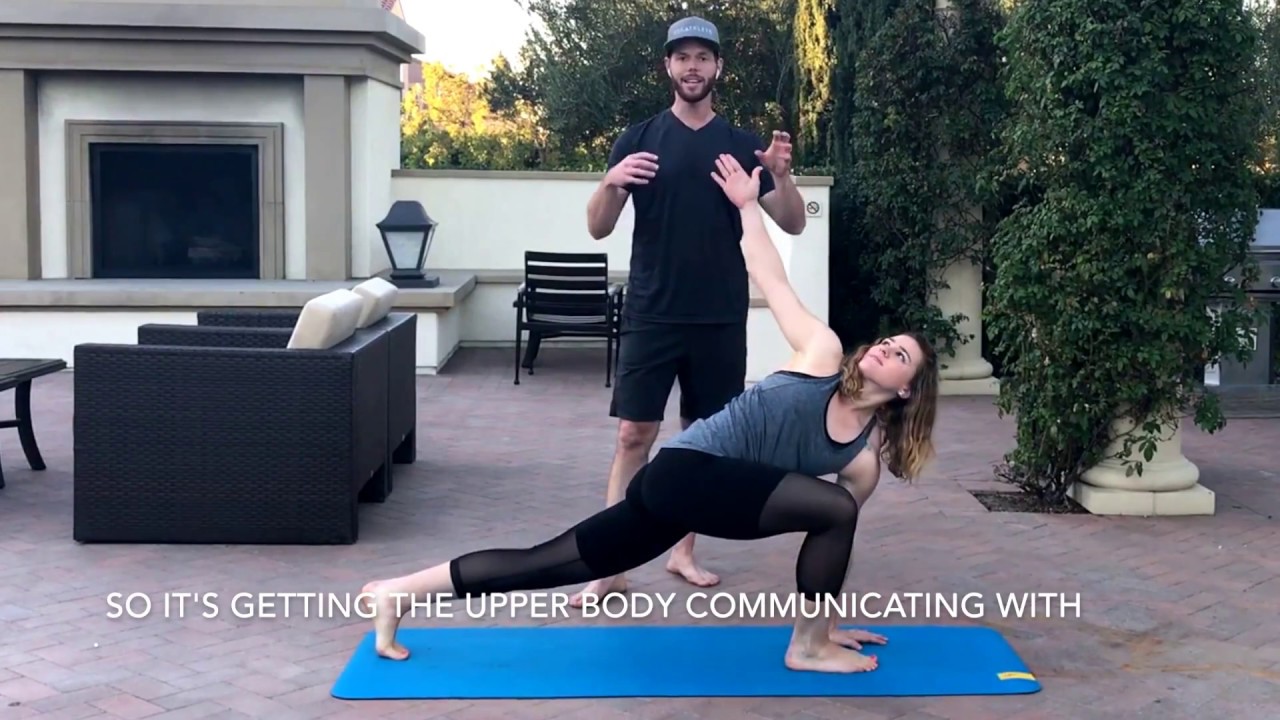 Yogathlete Shows You How to Perform a Runner's Lunge with Twist - YouTube