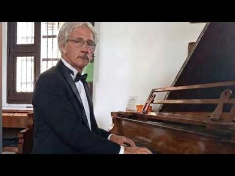 Pastel de Fresas del Pianista y Compositor Manuel Ezequiel Bruzual