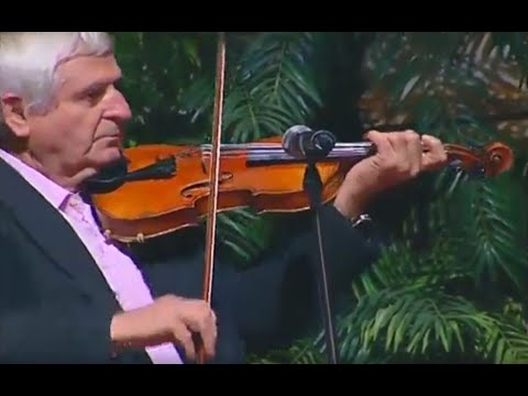 Mitru Moldovan si Cristina - Numai harul (2019)