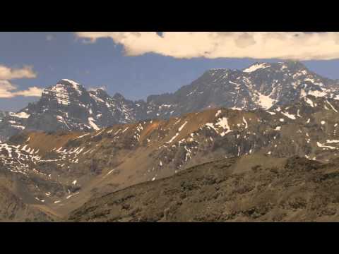 Sailplane Grandprix in the Andes - 3 min version