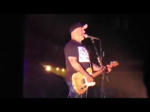 Aaron Lewis - Country Boy live at John T. Floore Country Store in Helotes, Texas
