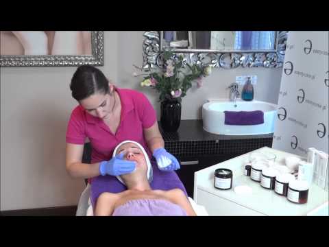 Usuwanie przebarwień - zabieg rozjaśniający Melano Epionce