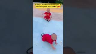 Crawling is one of the most variable aspects of infant development. And so cute too 😍❤️ #cutebaby